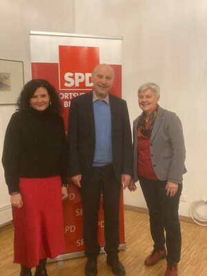 Landtagskandidatin Katja Weiger-Schick, Rainer Arnold, Gisela Birr