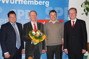 Martin Gester (MdB), Klaus Käppeler, Zweitkandidat Jochen Klaß, DGB-Landesvorsitzende Nikolaus Landgraf
